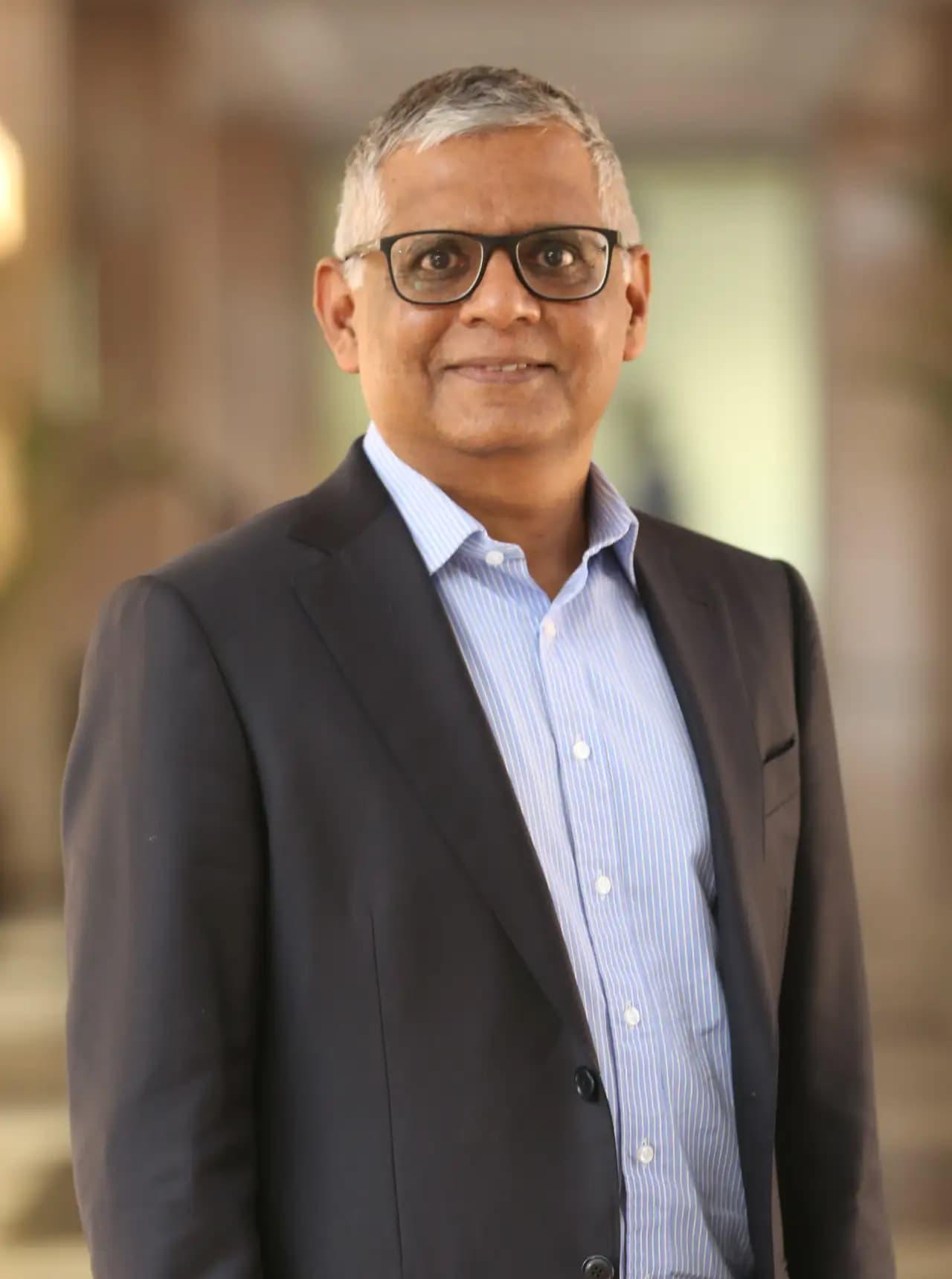 Prof. Madan Pillutla