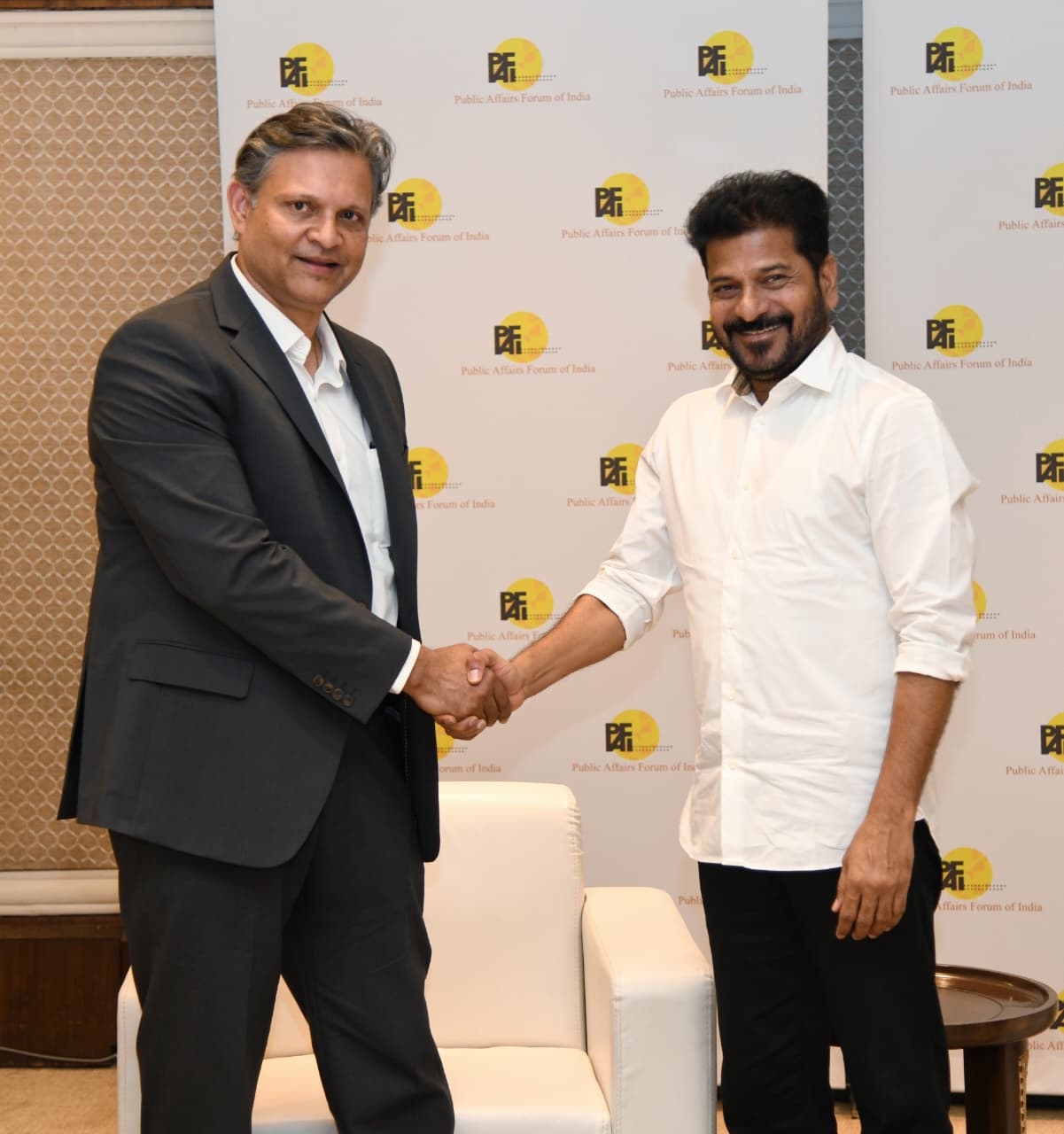 The Chief Minister meeting an industry leader