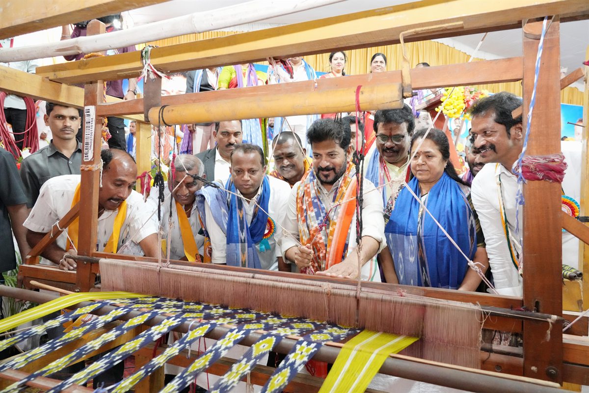 Handloom weaving in Telangana