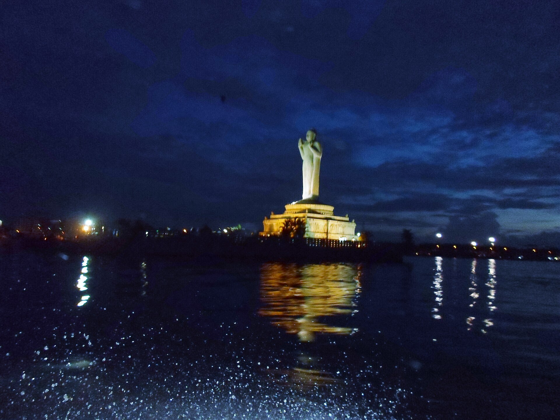Buddha statue, Hussain Sagar &ndash; Tourism & Hospitality