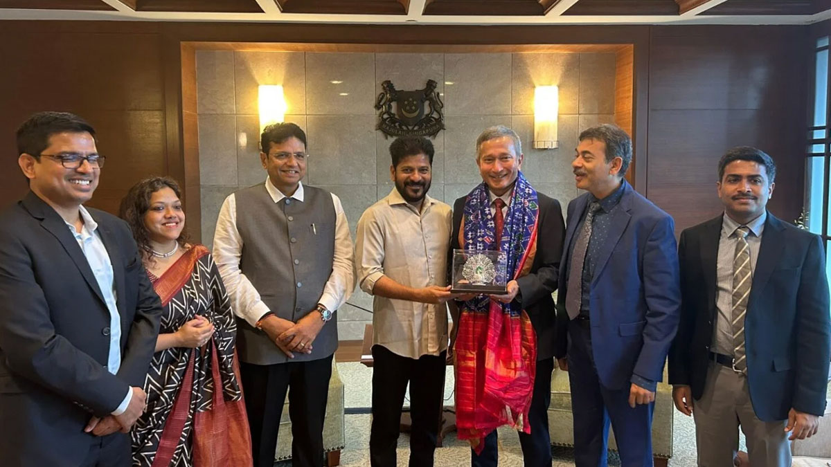 Telangana delegation in discussion with a partner university
